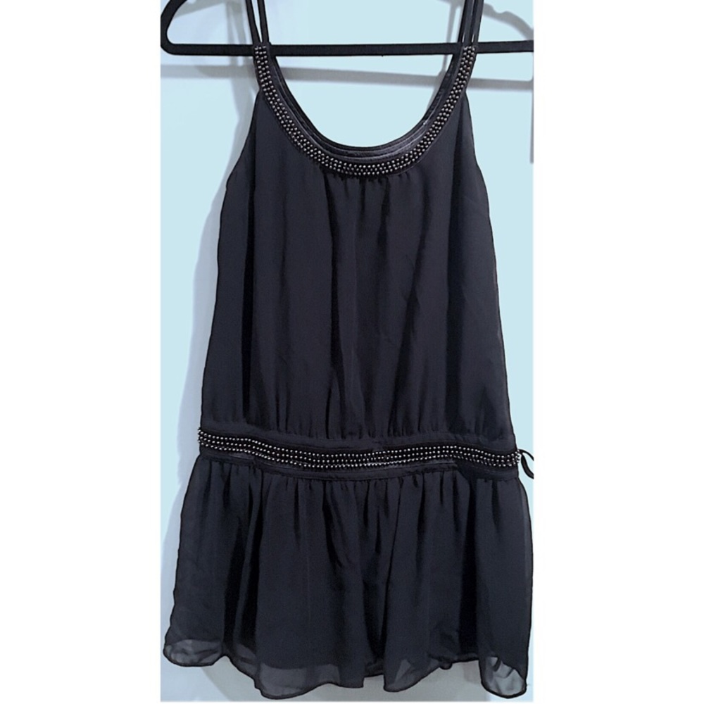 Black Guess dress
